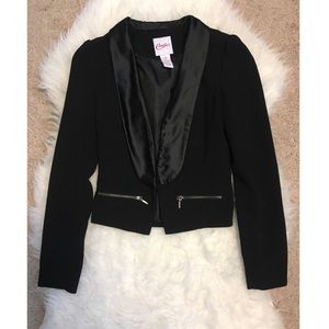 Cropped Black Blazer